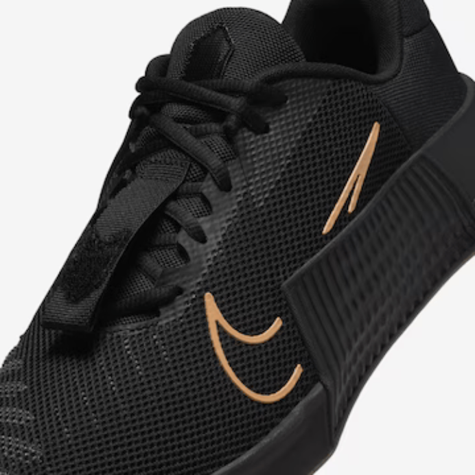 Tênis de Cross Nike Metcon 9  - Preto / Dourado - Masculino